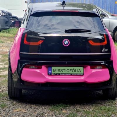 Autók - Misstic Fólia referencia fotó